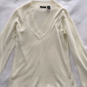 Taylor Marcs sweater ivory